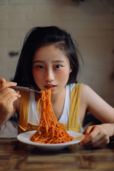 肉多到炸的古代